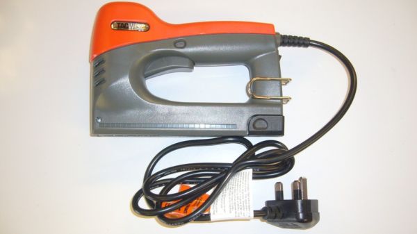 Electric Staple Tacker/Nailer 240volt