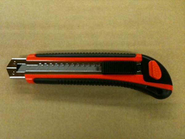 KNI14 Knife - Snap Off Blades